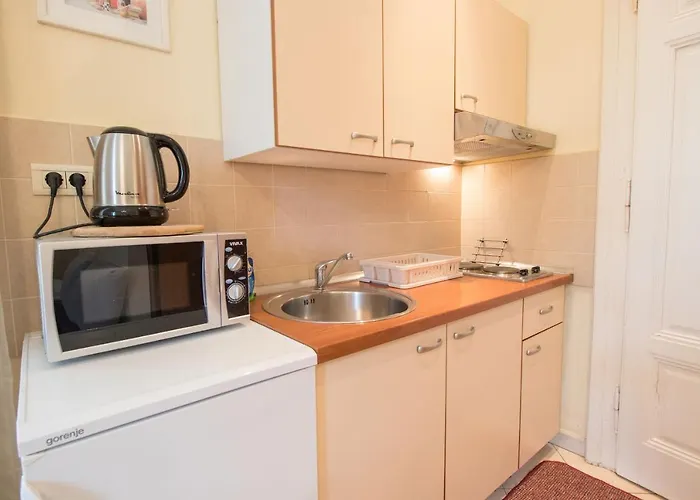 Rezine * Ловран